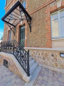 For sale Chalons-en-champagne 2 rooms 44 m2 Marne (51000) photo 1