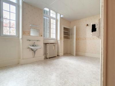 For sale Luxeuil-les-bains 14 rooms 413 m2 Haute saone (70300) photo 3