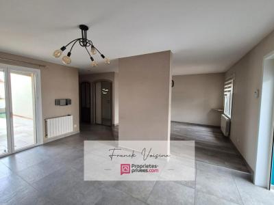 For sale Herbiers 6 rooms 105 m2 Vendee (85500) photo 2