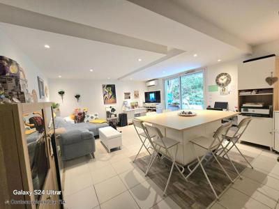 For sale Nimes 2 rooms 53 m2 Gard (30000) photo 0