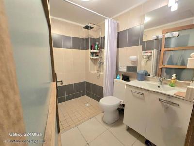 For sale Nimes 2 rooms 53 m2 Gard (30000) photo 3