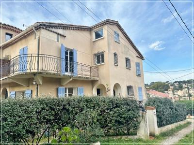 For sale Sanary-sur-mer 5 rooms 150 m2 Var (83110) photo 2