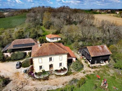 For sale Mirande 8 rooms 300 m2 Gers (32300) photo 0