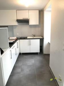 For rent Chateauneuf-la-foret 2 rooms 46 m2 Haute vienne (87130) photo 3