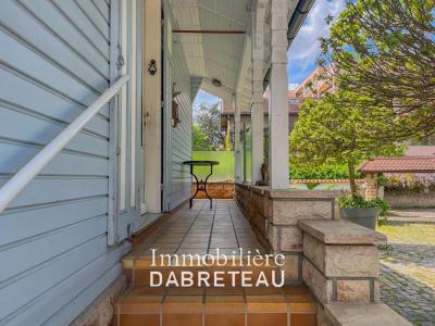 For rent Caluire-et-cuire 139 m2 Rhone (69300) photo 4