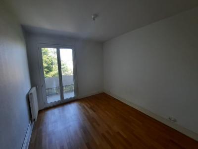 For sale Lyon-9eme-arrondissement 3 rooms 66 m2 Rhone (69009) photo 1