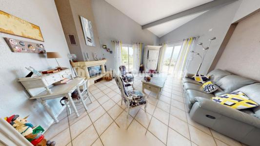 For sale Bussieres 4 rooms 114 m2 Loire (42510) photo 3