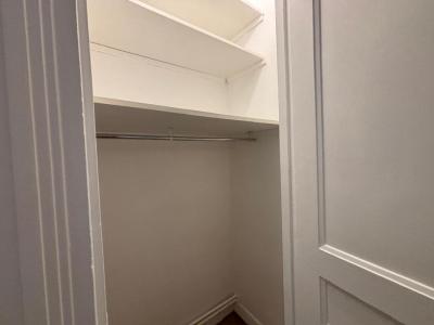 For rent Paris-15eme-arrondissement 2 rooms 46 m2 Paris (75015) photo 2