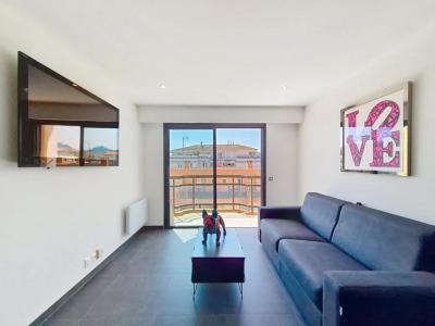 For sale Mandelieu-la-napoule 3 rooms 53 m2 Alpes Maritimes (06210) photo 1