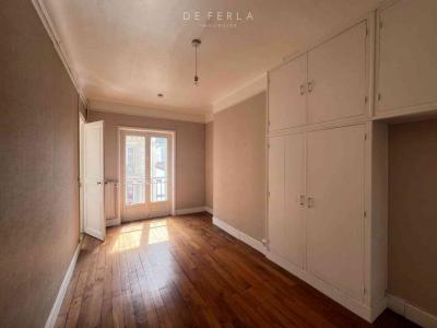 For rent Paris-14eme-arrondissement 3 rooms 51 m2 Paris (75014) photo 4