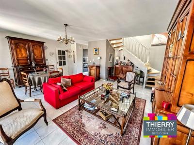 For sale Nantes 4 rooms 103 m2 Loire atlantique (44000) photo 1