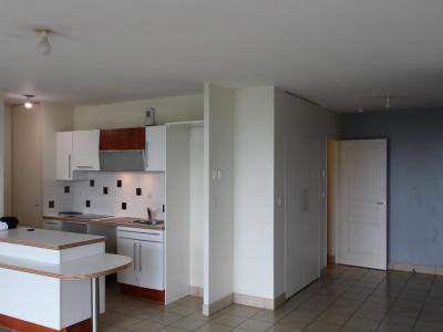 For rent Nantes 3 rooms 77 m2 Loire atlantique (44000) photo 1