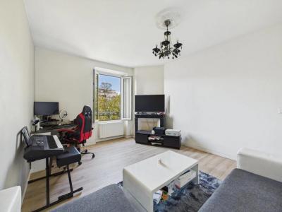 For sale Stains 2 rooms 47 m2 Seine saint denis (93240) photo 2