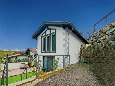 For sale Saint-pee-sur-nivelle 3 rooms 118 m2 Pyrenees atlantiques (64310) photo 0