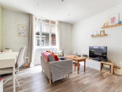 For sale Lille 2 rooms 42 m2 Nord (59800) photo 2