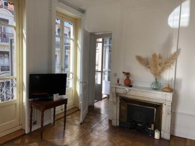 For rent Lyon-2eme-arrondissement 3 rooms 66 m2 Rhone (69002) photo 1