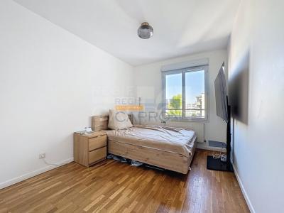 For sale Villeurbanne 3 rooms 68 m2 Rhone (69100) photo 4
