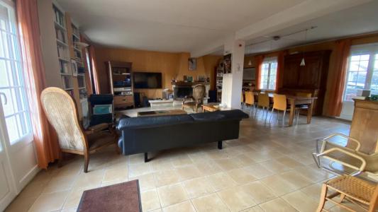For sale Clayes-sous-bois 9 rooms 162 m2 Yvelines (78340) photo 1