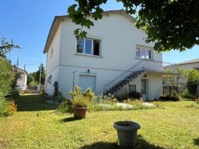 For sale Ruffec 5 rooms 131 m2 Charente (16700) photo 1