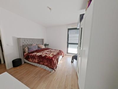 Acheter Appartement 71 m2 Aubervilliers