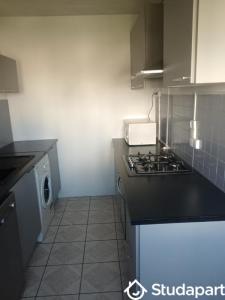 For rent Amiens 1 room 12 m2 Somme (80000) photo 3