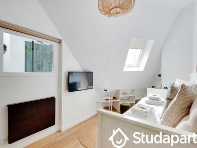 For rent Paris-8eme-arrondissement 1 room 14 m2 Paris (75008) photo 1