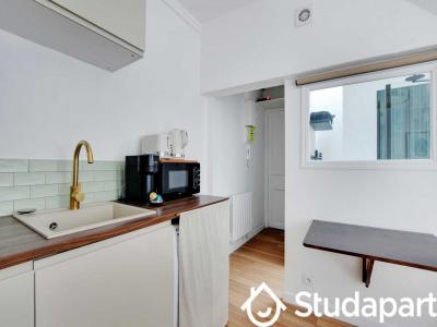 For rent Paris-8eme-arrondissement 1 room 14 m2 Paris (75008) photo 2