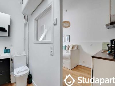 For rent Paris-8eme-arrondissement 1 room 14 m2 Paris (75008) photo 4
