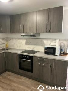 Louer Appartement 11 m2 Evry