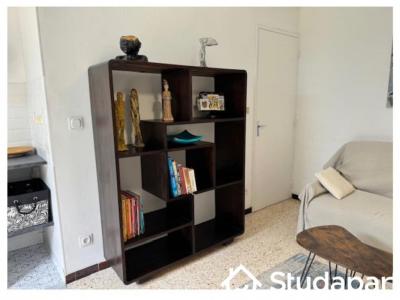 Louer Maison 22 m2 Marseille-12eme-arrondissement