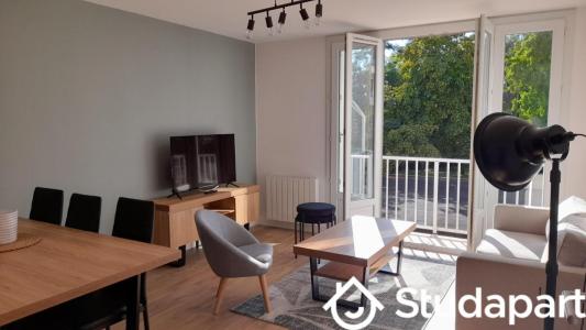 For rent Nantes 1 room 10 m2 Loire atlantique (44300) photo 2