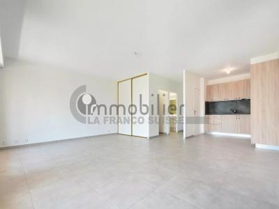 Louer Appartement 47 m2 Villefranche-sur-mer