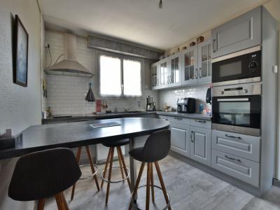 For sale 5 rooms 108 m2 Maine et loire (49280) photo 2