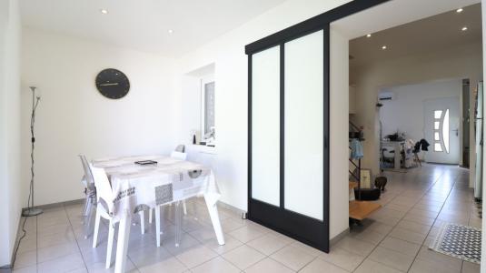 For sale VILLE 8 rooms 154 m2 Gironde (33150) photo 4