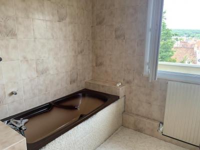 Acheter Appartement  92880 euros