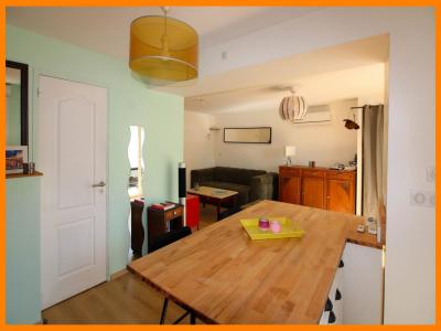 For sale VILLAGE 3 rooms 62 m2 Ain (01360) photo 2