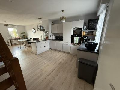 For sale 4 rooms 83 m2 Vendee (85180) photo 0
