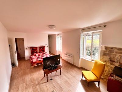 For sale 4 rooms 125 m2 Herault (34210) photo 3