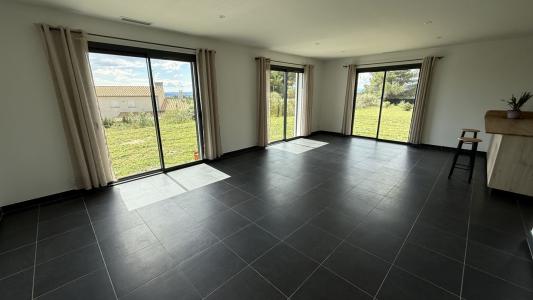 For sale 4 rooms 98 m2 Herault (34210) photo 3