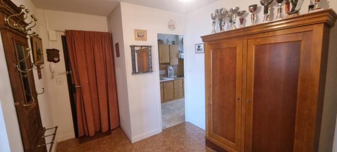 For sale 3 rooms 92 m2 Loir et cher (41100) photo 2
