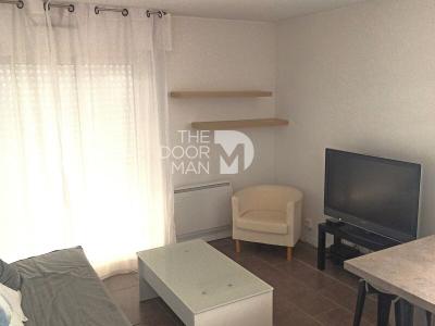 For sale Six-fours-les-plages 2 rooms 30 m2 Var (83140) photo 2