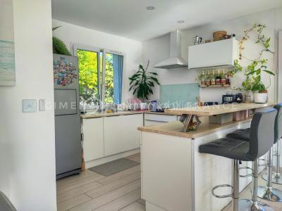For sale Six-fours-les-plages 4 rooms 80 m2 Var (83140) photo 2