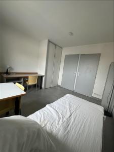 For rent Reims 1 room 17 m2 Marne (51100) photo 0