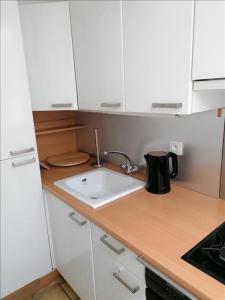 For rent Paris-11eme-arrondissement 2 rooms 36 m2 Paris (75011) photo 2