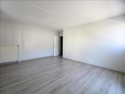 For rent Cergy 3 rooms 72 m2 Val d'Oise (95000) photo 2