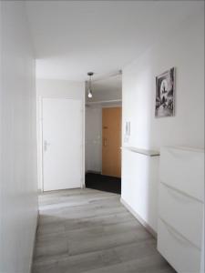 For rent Cergy 3 rooms 72 m2 Val d'Oise (95000) photo 4