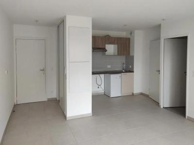 For rent Martignas-sur-jalle 2 rooms 47 m2 Gironde (33127) photo 0