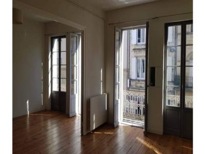 For rent Libourne 3 rooms 80 m2 Gironde (33500) photo 0