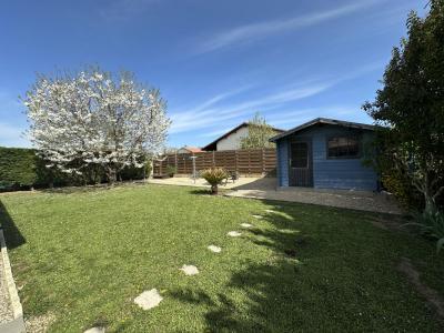 For sale Agen 4 rooms 94 m2 Lot et garonne (47000) photo 0