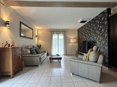For sale Agen 4 rooms 94 m2 Lot et garonne (47000) photo 1